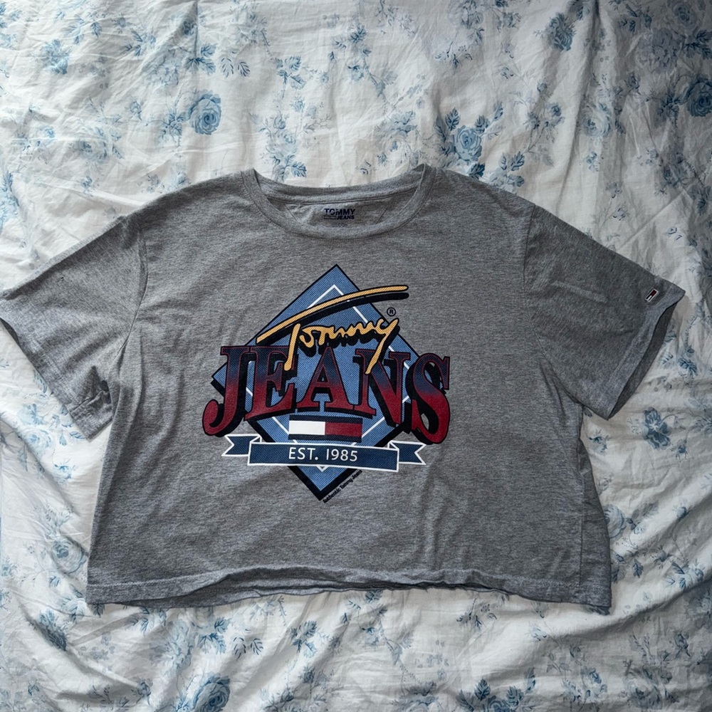 Tommy Hilfiger Cropped Vintage Tee
